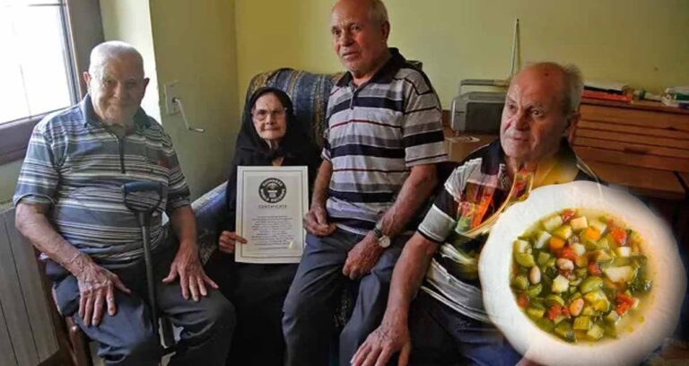 dunyanin-en-yasli-ailesi-olarak-guinness-rekorlar-kitabina-girmislerdi-her-gun-ogle-yemeginde-ayni-corbayi-iciyorlardi-g8fq4ql6.jpg
