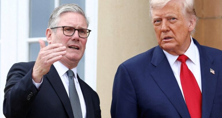 ingiltere-kendi-kralini-boyle-karsilamiyor-starmer-trump-icin-her-masrafa-giriyor-Jl8qQEBB.jpg