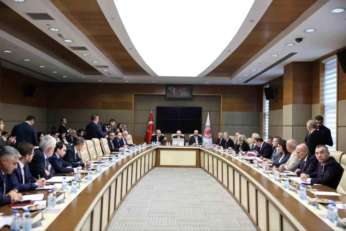 vakiflar kanununda degisiklik gorusuldu 3e936MuR.jpg