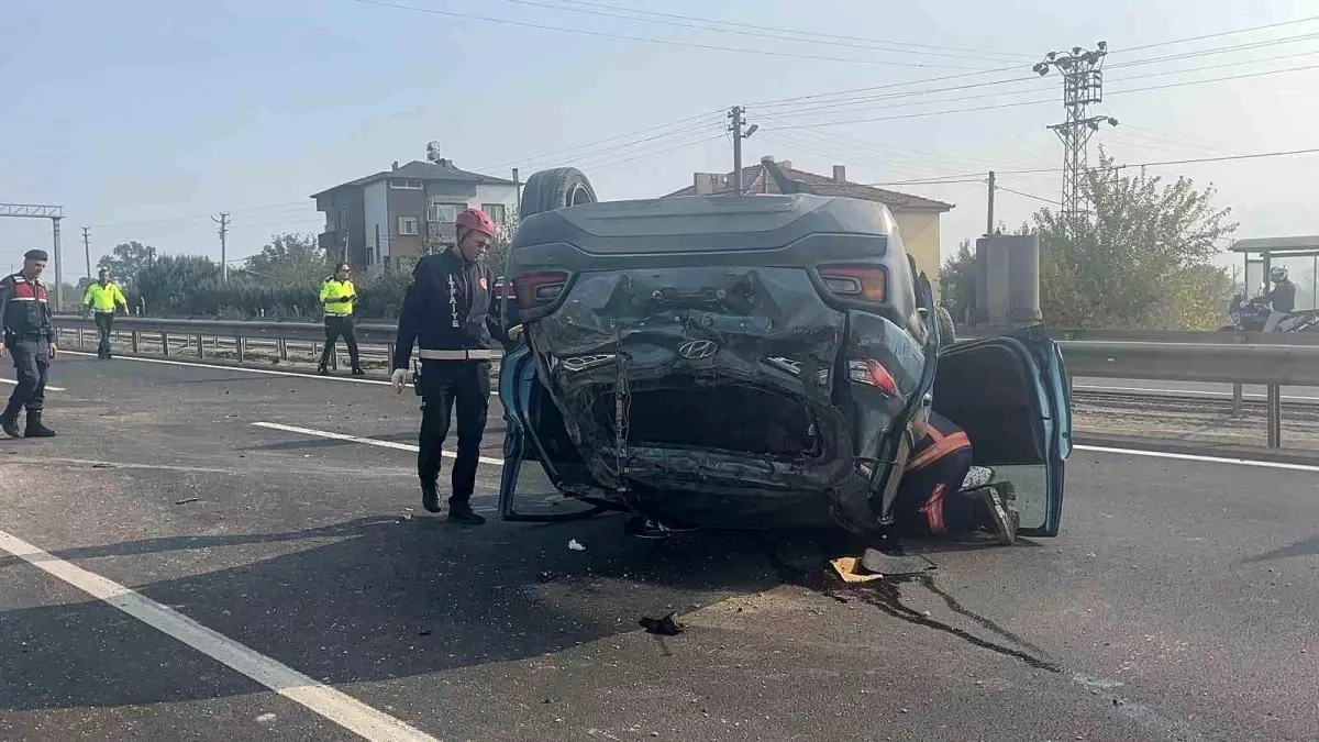 pamukovada otomobil takla atti 2 yarali LKwVl2hd.jpg