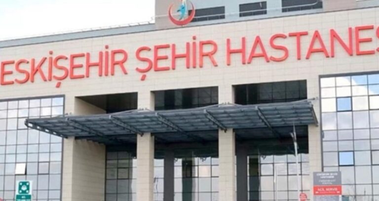 eskisehir-sehir-hastanesinde-20-doktor-gozaltina-alindi-iddiasi-MrsWPOjE.jpg