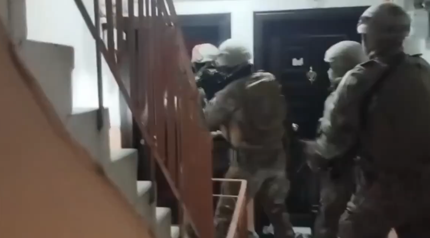 21 ilde organize suç örgütlerine operasyon. 96 gözaltı