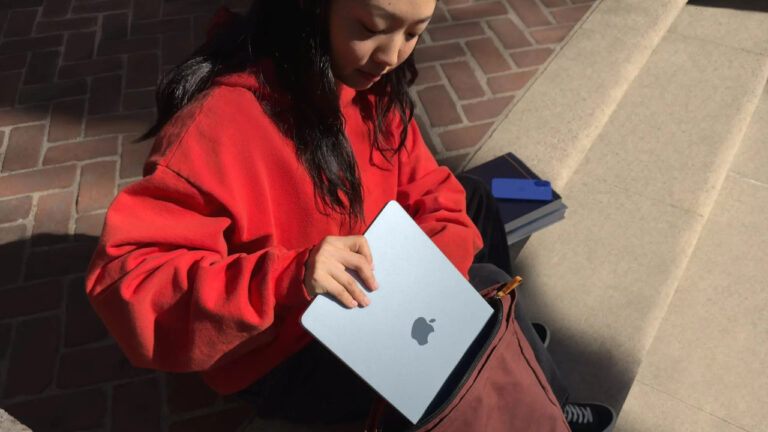 appledan-surpriz-hamle-uygun-fiyatli-macbook-mart-ayinda-geliyor-olabilir-Bde6gG4K.jpg
